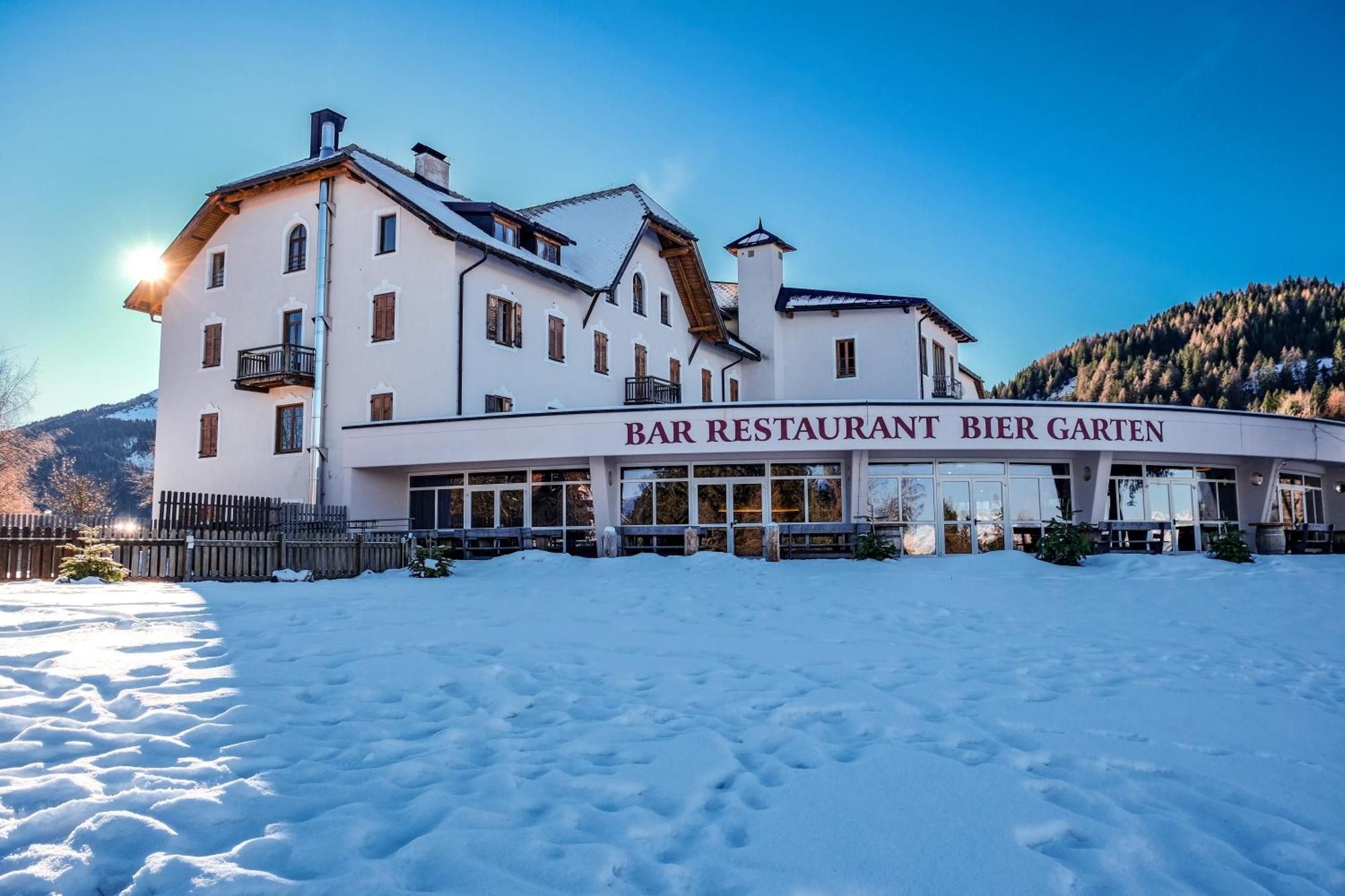 Hotel Corno Bianco Nova Ponente Exterior foto